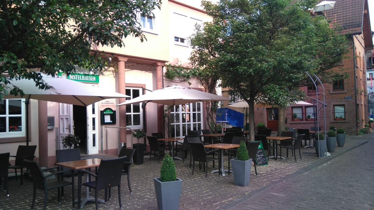 Hotel Loewensteiner Hof Haus Am Neuplatz Wertheim Exteriör bild
